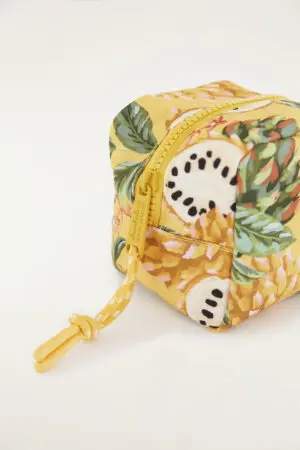 NECESSAIRE CAÇULA BIRIBA FARM ETC – VERÃO 26 - Imagem 3